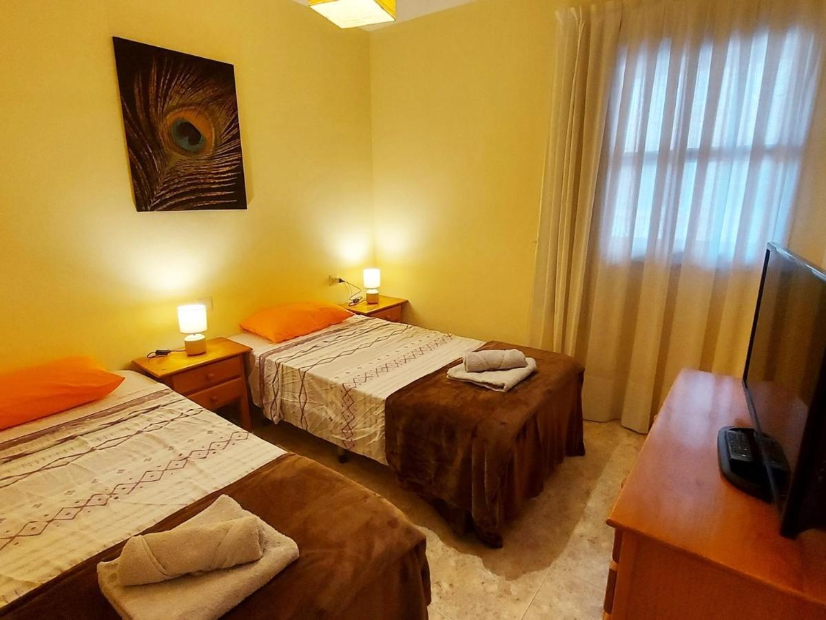 Modern And Centric Apartment With Air Conditioning - By Tenerifehints El Médano Buitenkant foto